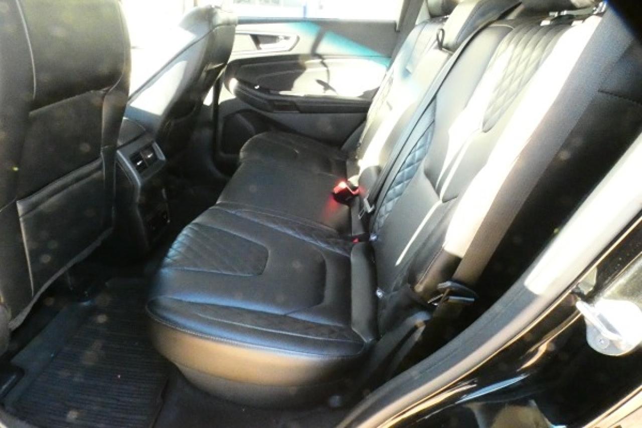 2024 Ford Edge Titanium AWD w/Htd Leather, pano S/R, BUC - Photo #10