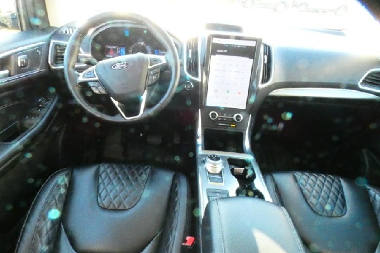 2024 Ford Edge Titanium AWD w/Htd Leather, pano S/R, BUC - Photo #12