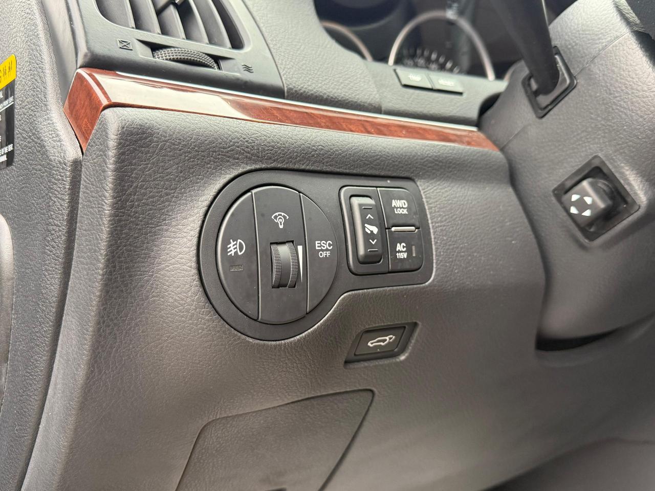 2010 Hyundai Veracruz Limited - NOACCIDENTS|SUNROOF|ALLOY|LEATHER - Photo #17