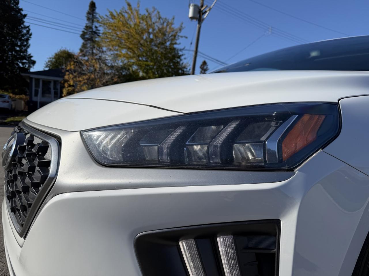 2022 Hyundai Ioniq Hybrid Preferred - Photo #6