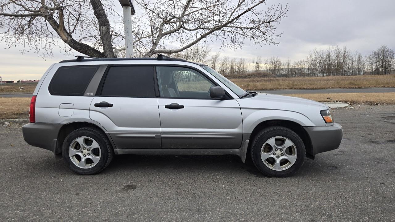 2004 Subaru Forester XS - Photo #3