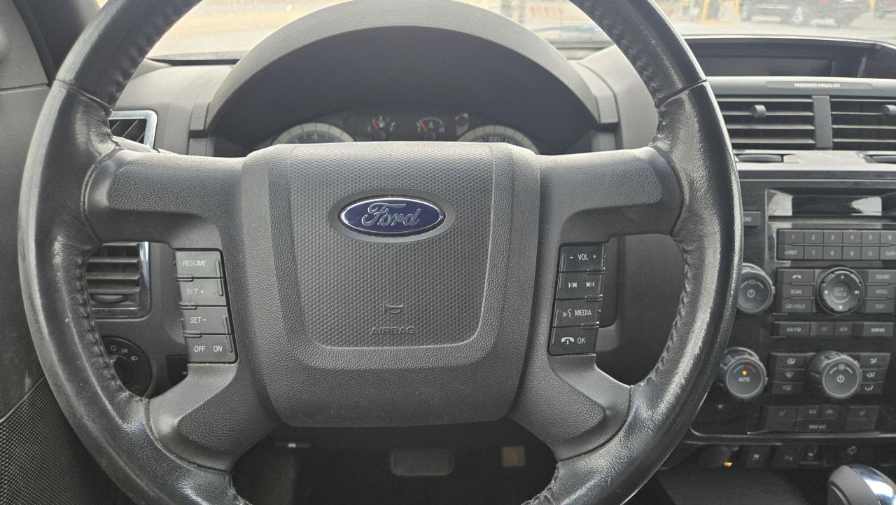 2009 Ford Escape Limited - Photo #10