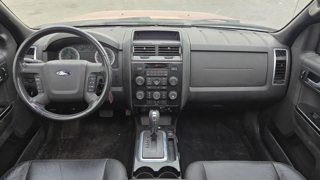 2009 Ford Escape Limited - Photo #7