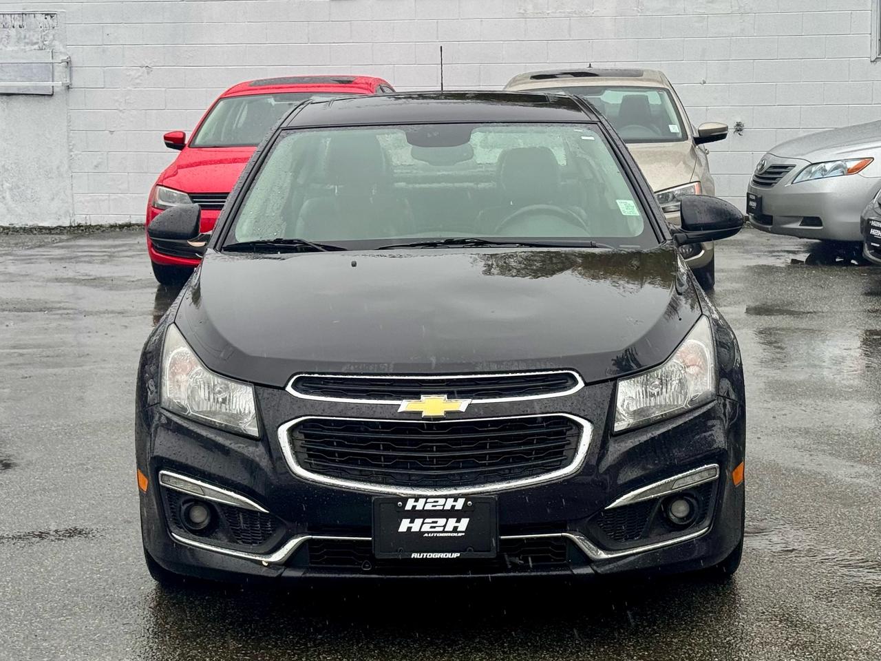 2015 Chevrolet Cruze 2LT FINANCING AVAILABLE Photo2