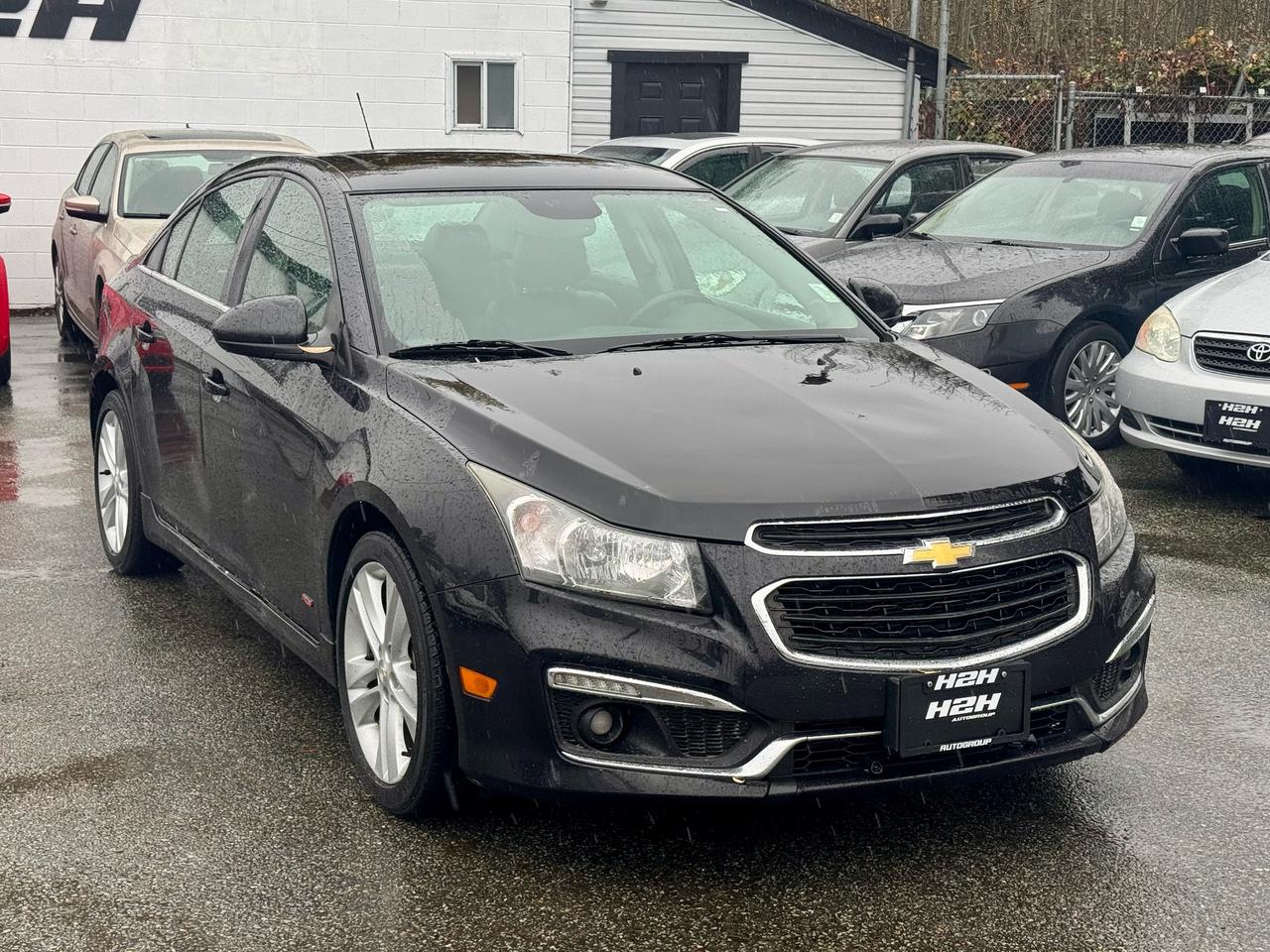 2015 Chevrolet Cruze 2LT FINANCING AVAILABLE Photo3