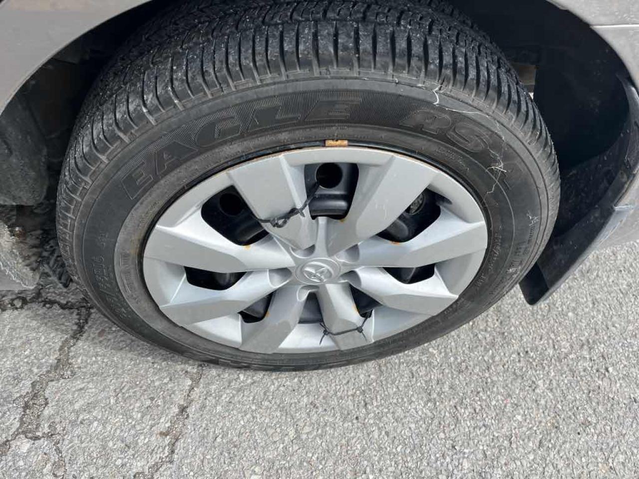 2015 Toyota Corolla LE - Photo #18