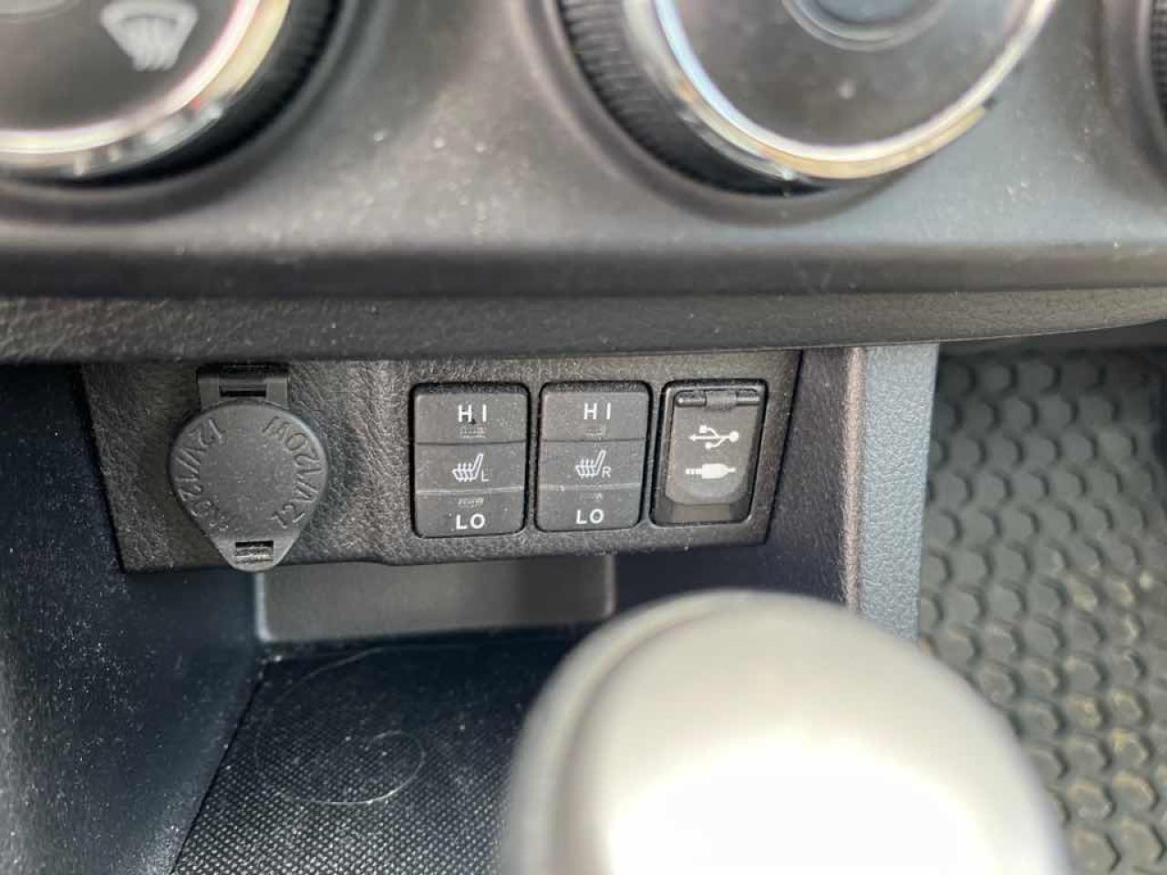 2015 Toyota Corolla LE - Photo #21