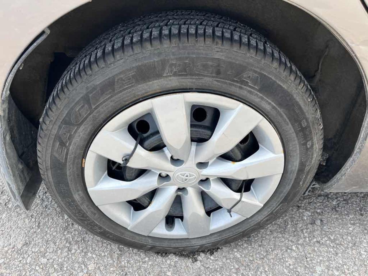 2015 Toyota Corolla LE - Photo #20