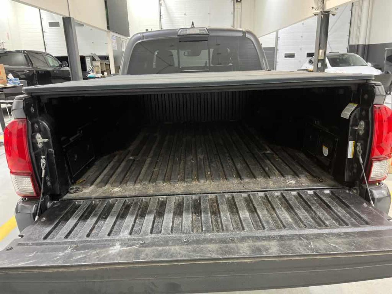 2018 Toyota Tacoma double cab - Photo #17