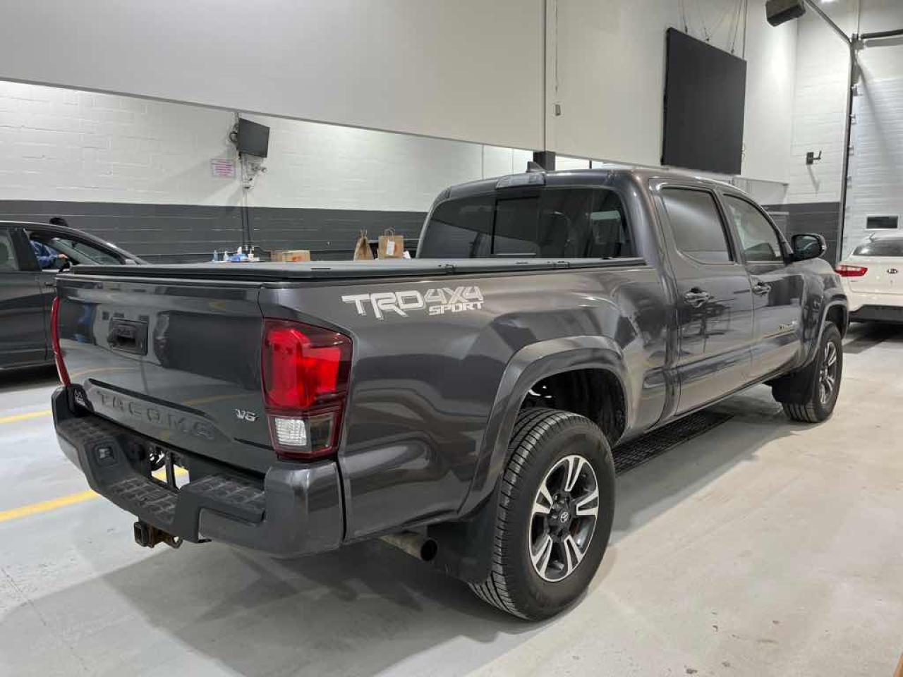 2018 Toyota Tacoma double cab - Photo #23
