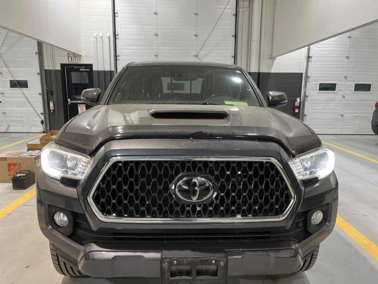 2018 Toyota Tacoma double cab - Photo #25
