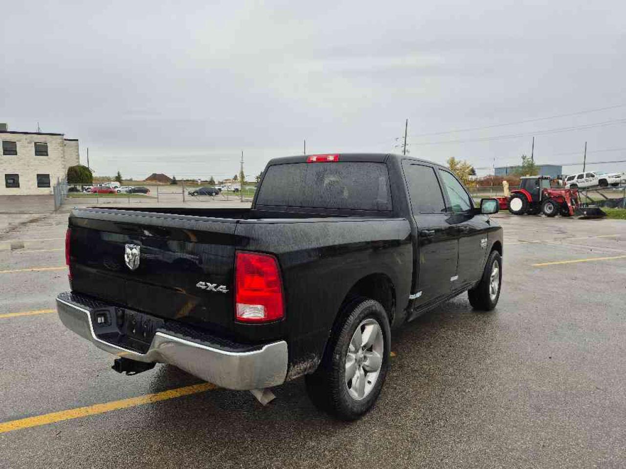 2019 RAM 1500 Classic TRADE - Photo #4