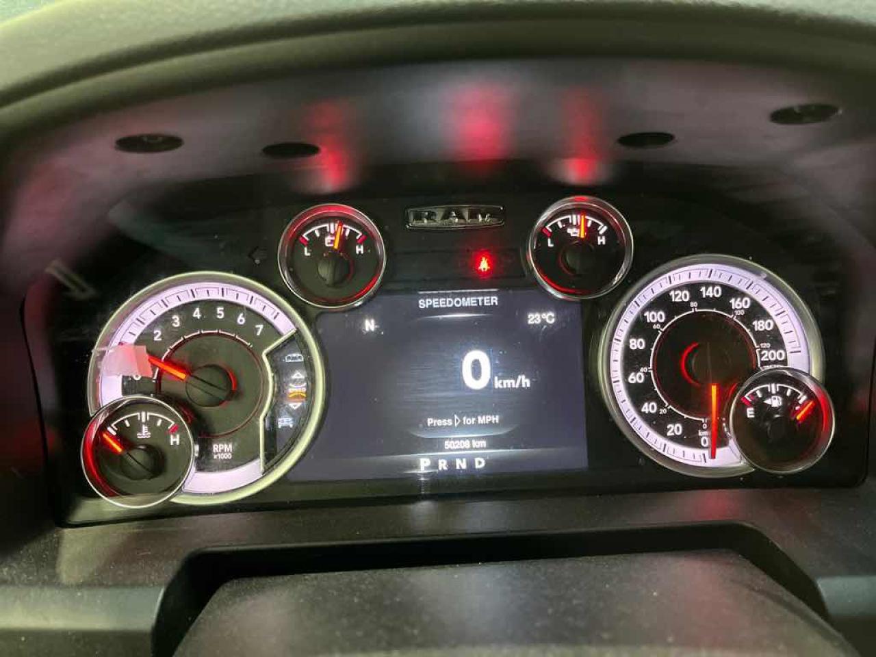 2019 RAM 1500 Classic TRADE - Photo #9