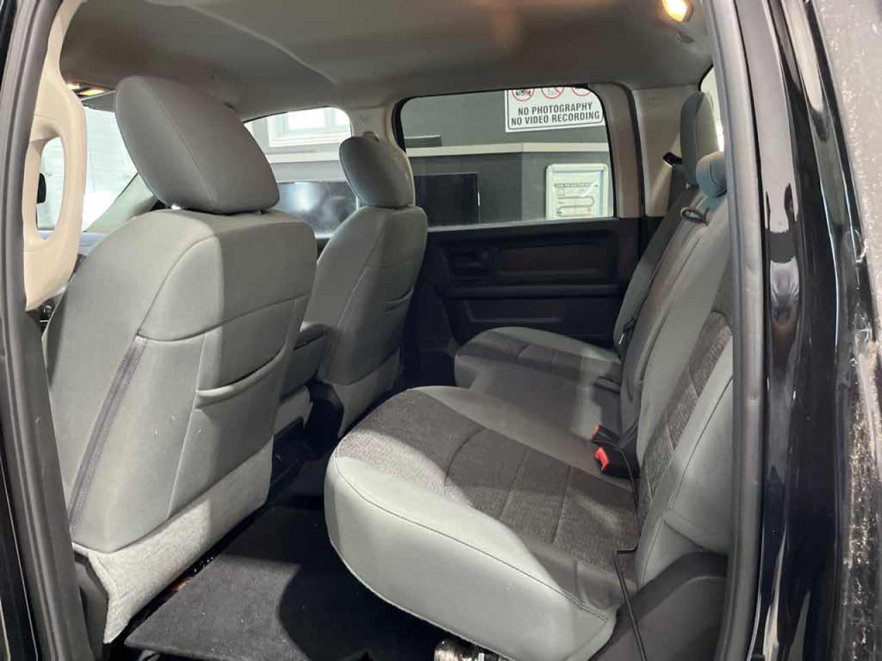 2019 RAM 1500 Classic TRADE - Photo #12