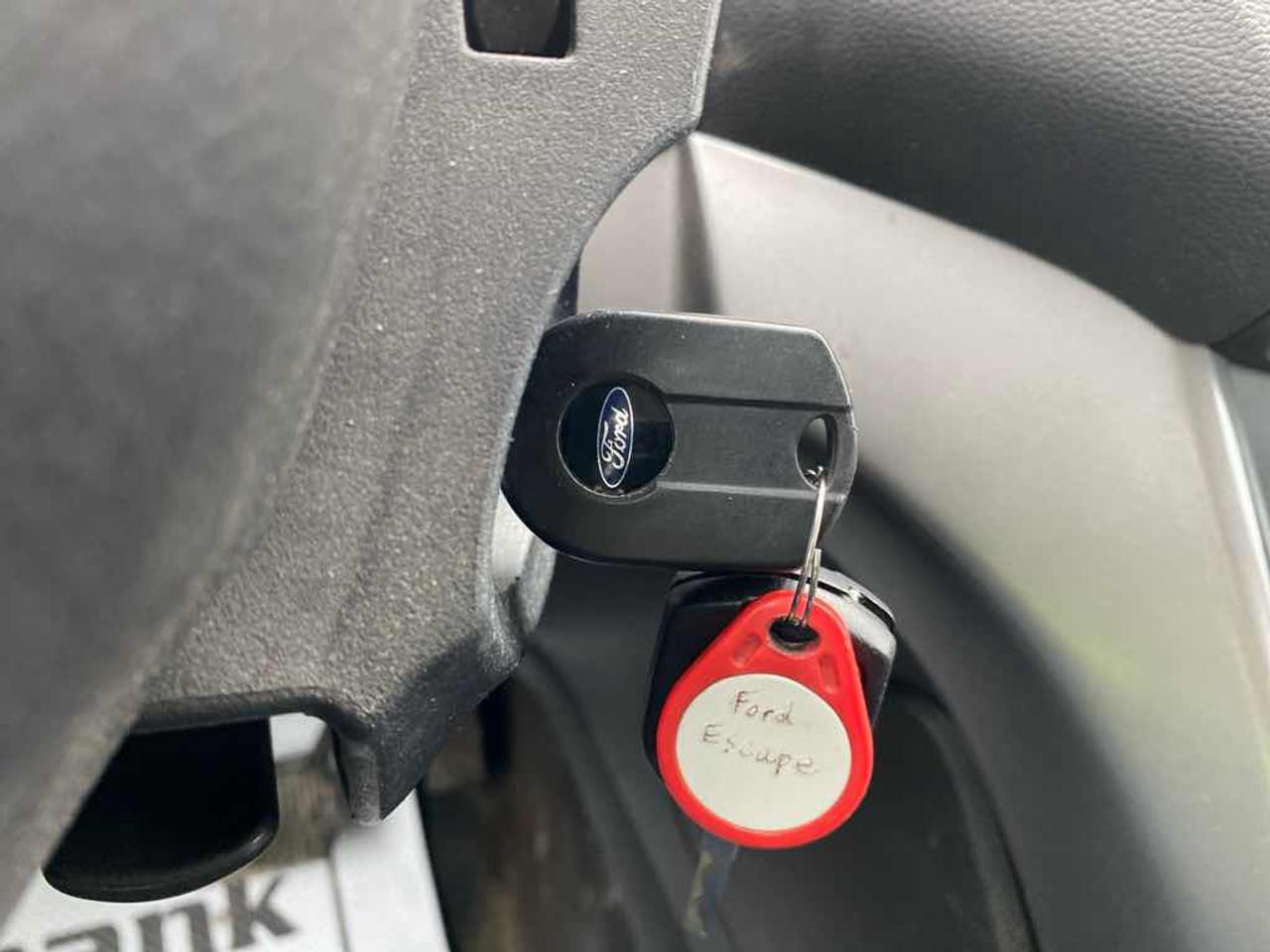 2013 Ford Escape SE Photo