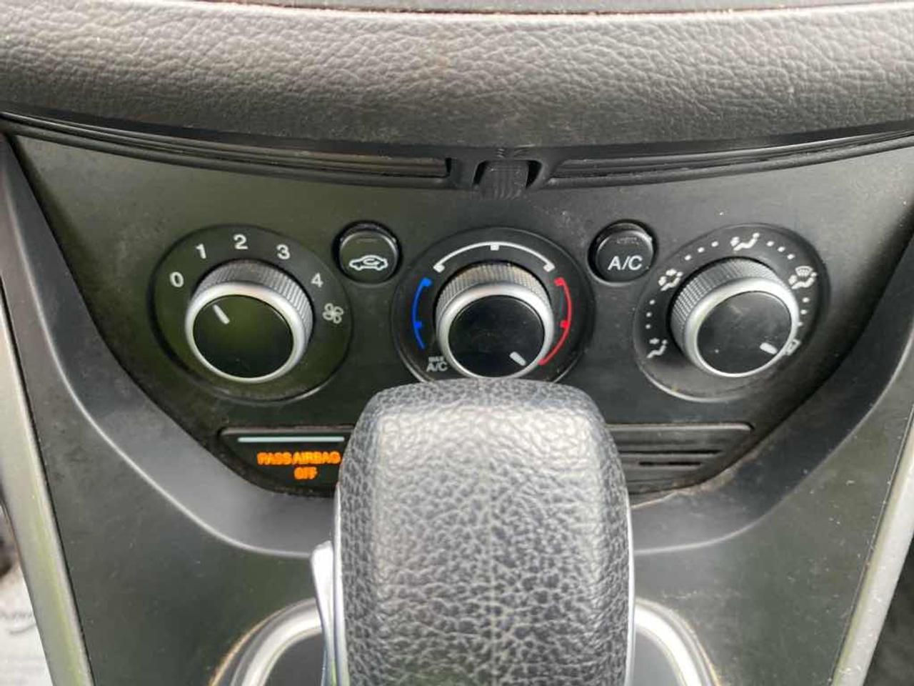 2013 Ford Escape SE Photo