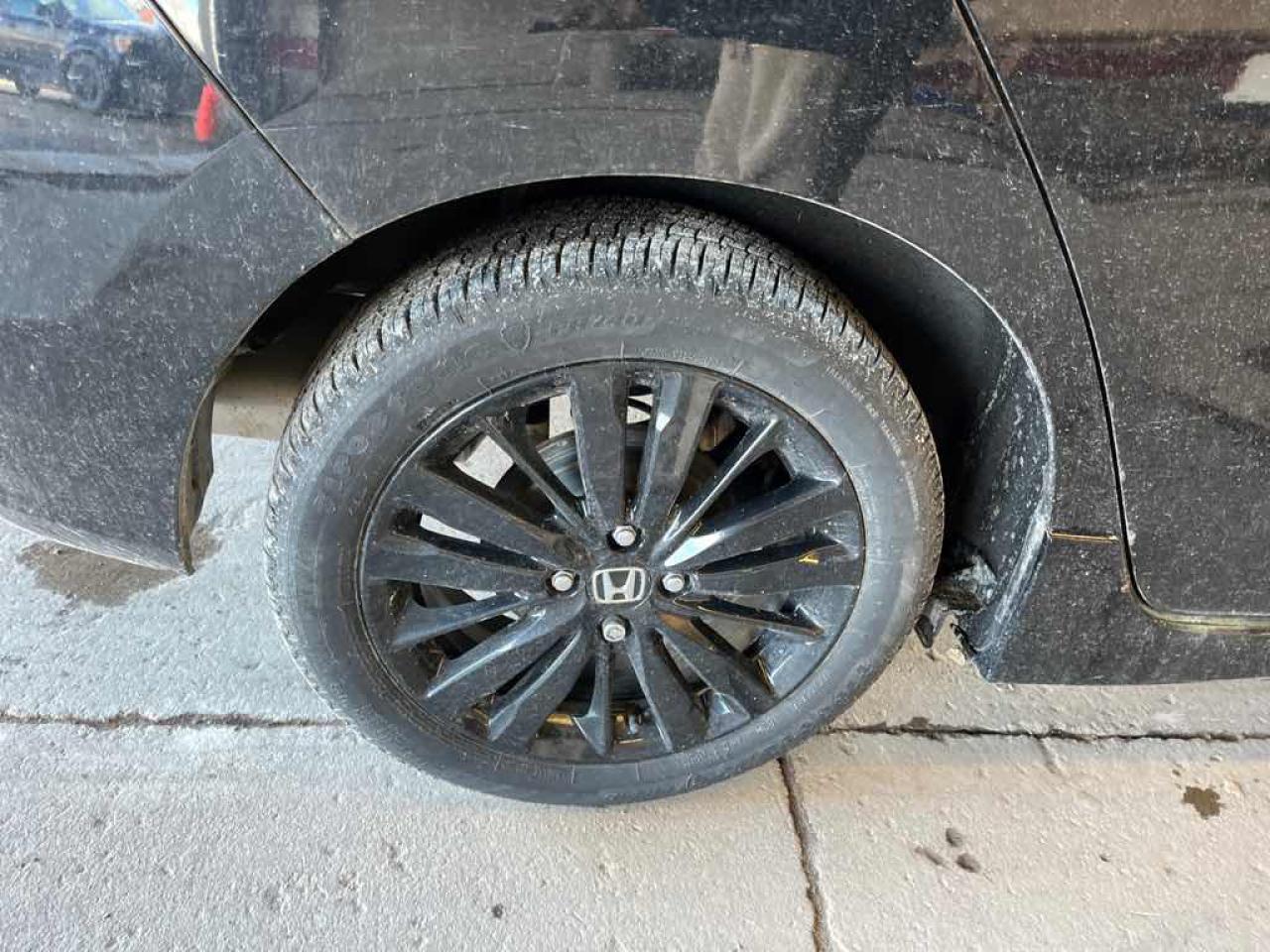 2018 Honda Fit Sport - Photo #16