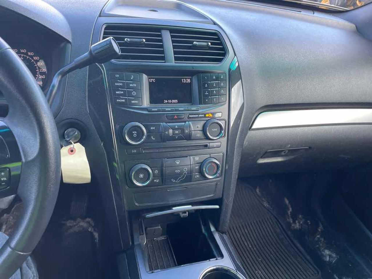2016 Ford Explorer Police IN Photo