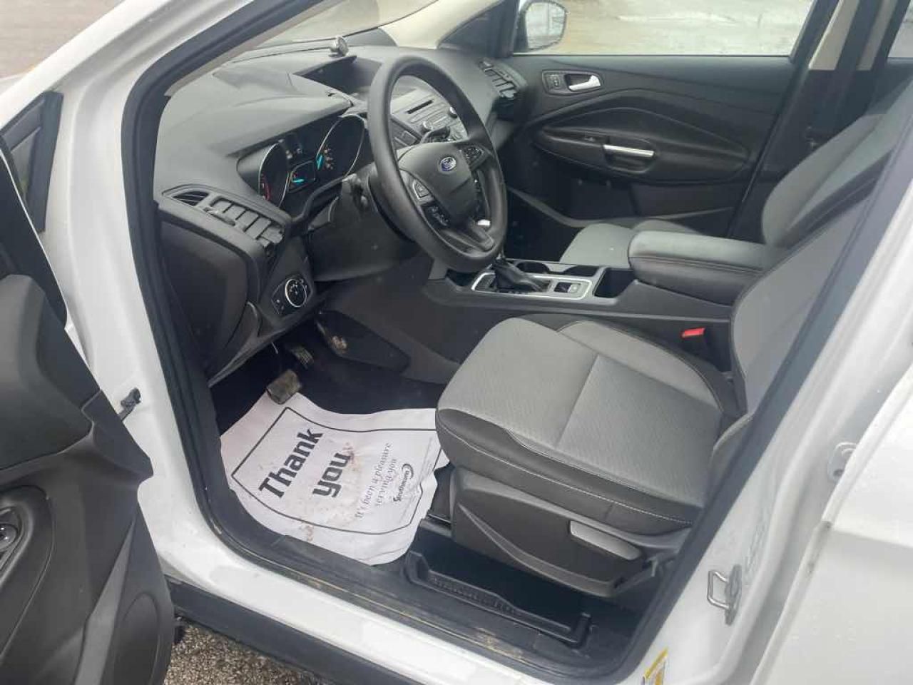 2017 Ford Escape SE Photo