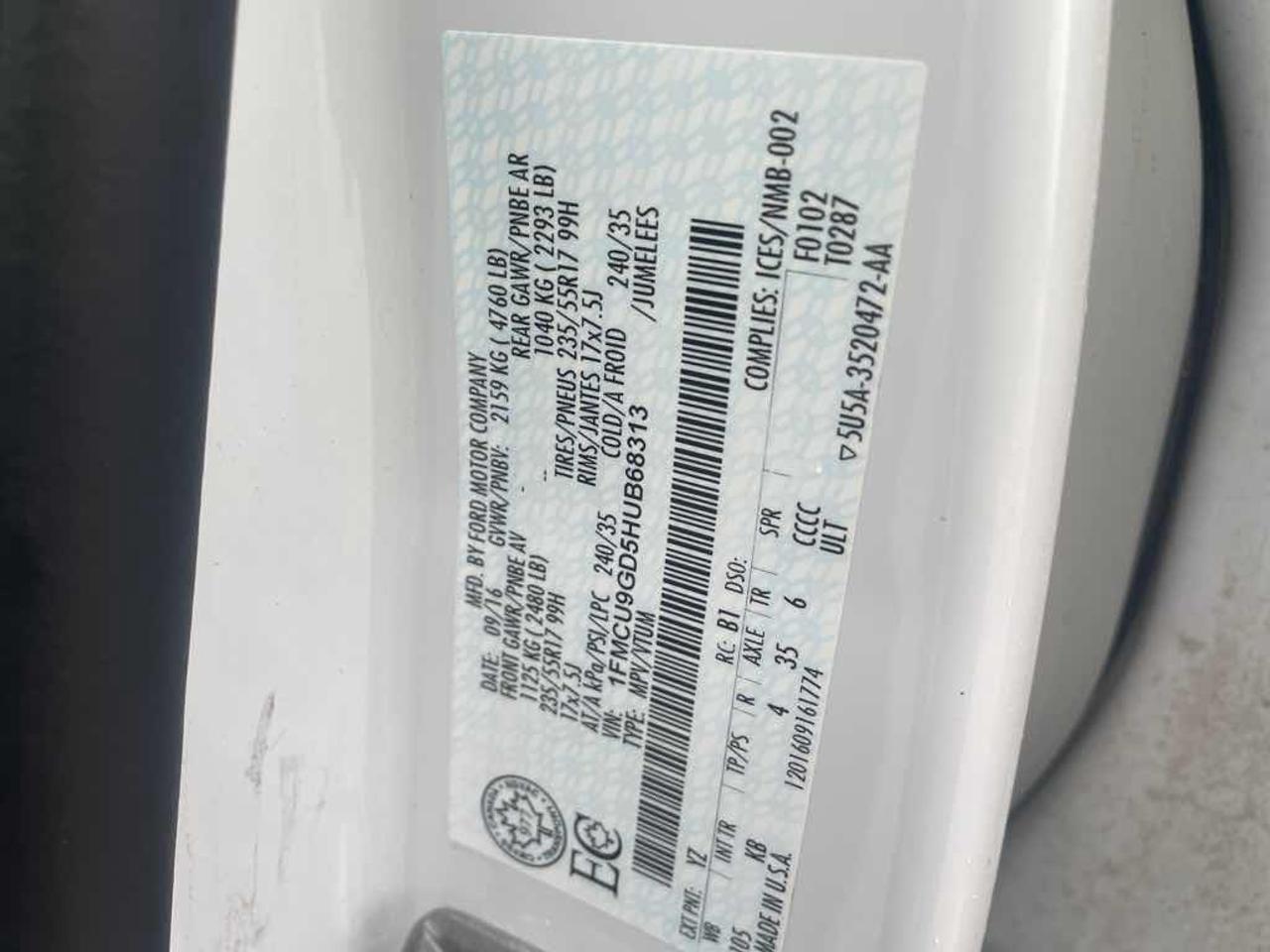 2017 Ford Escape SE Photo