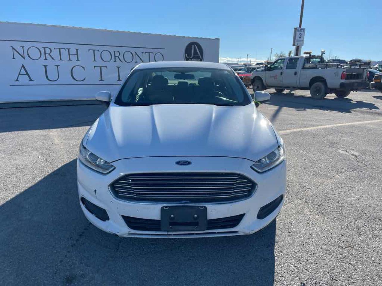 2013 Ford Fusion S - Photo #2