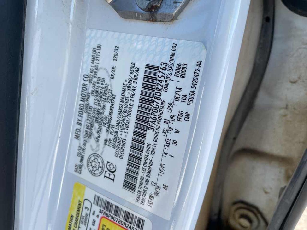 2013 Ford Fusion S - Photo #13