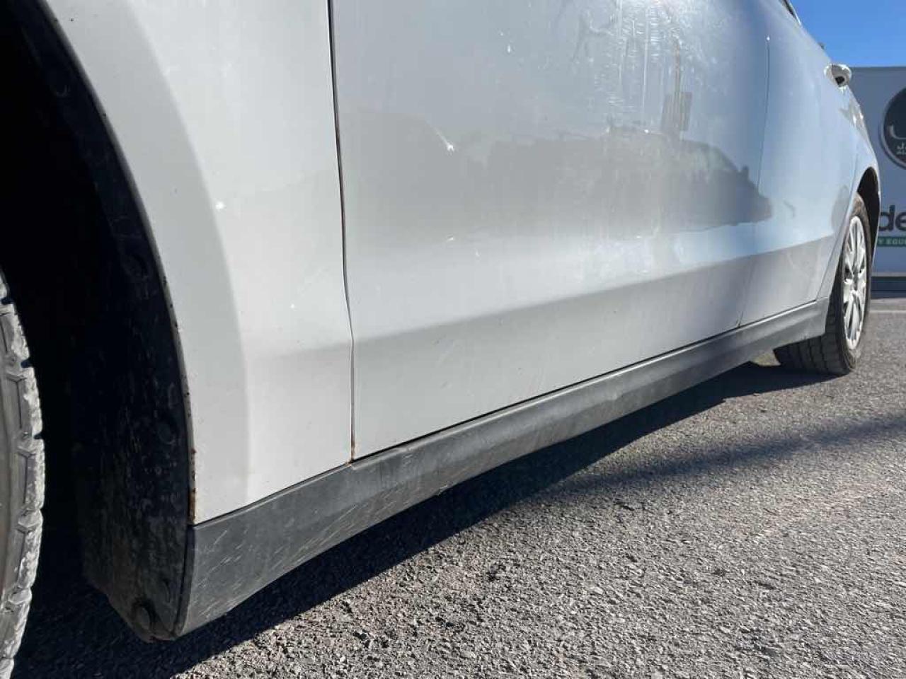 2013 Ford Fusion S - Photo #15