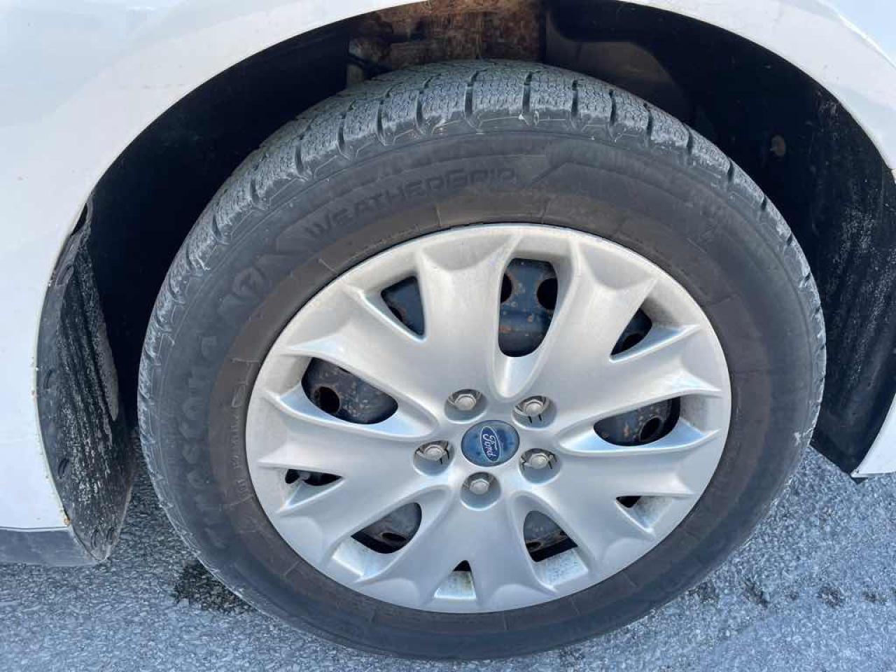 2013 Ford Fusion S - Photo #30