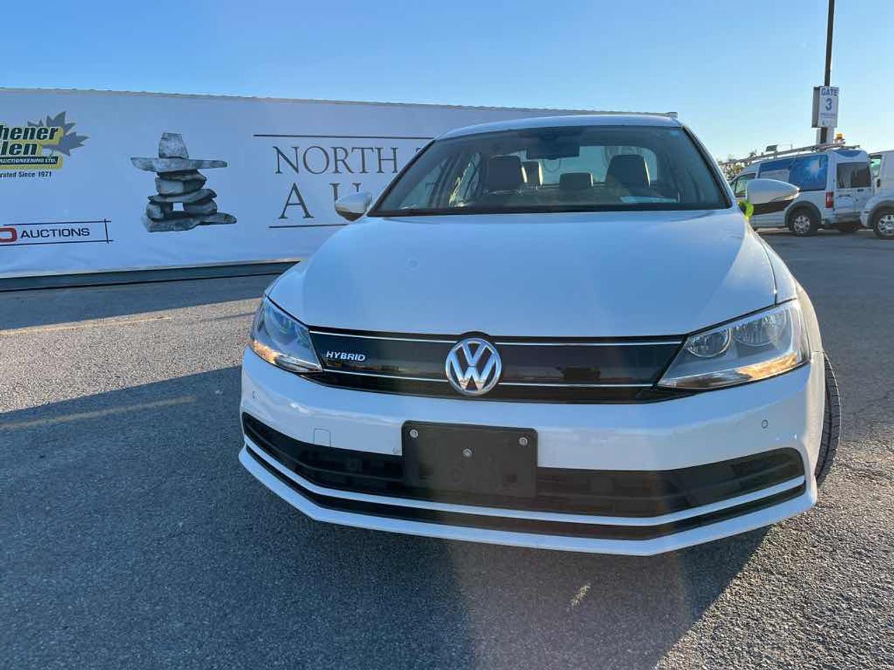2016 Volkswagen Jetta Hybrid Photo