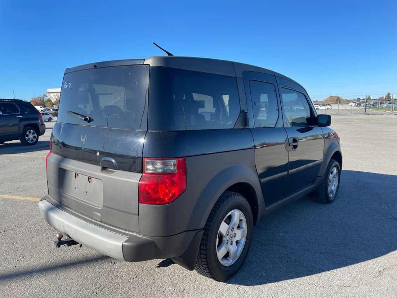 2003 Honda Element EX Photo