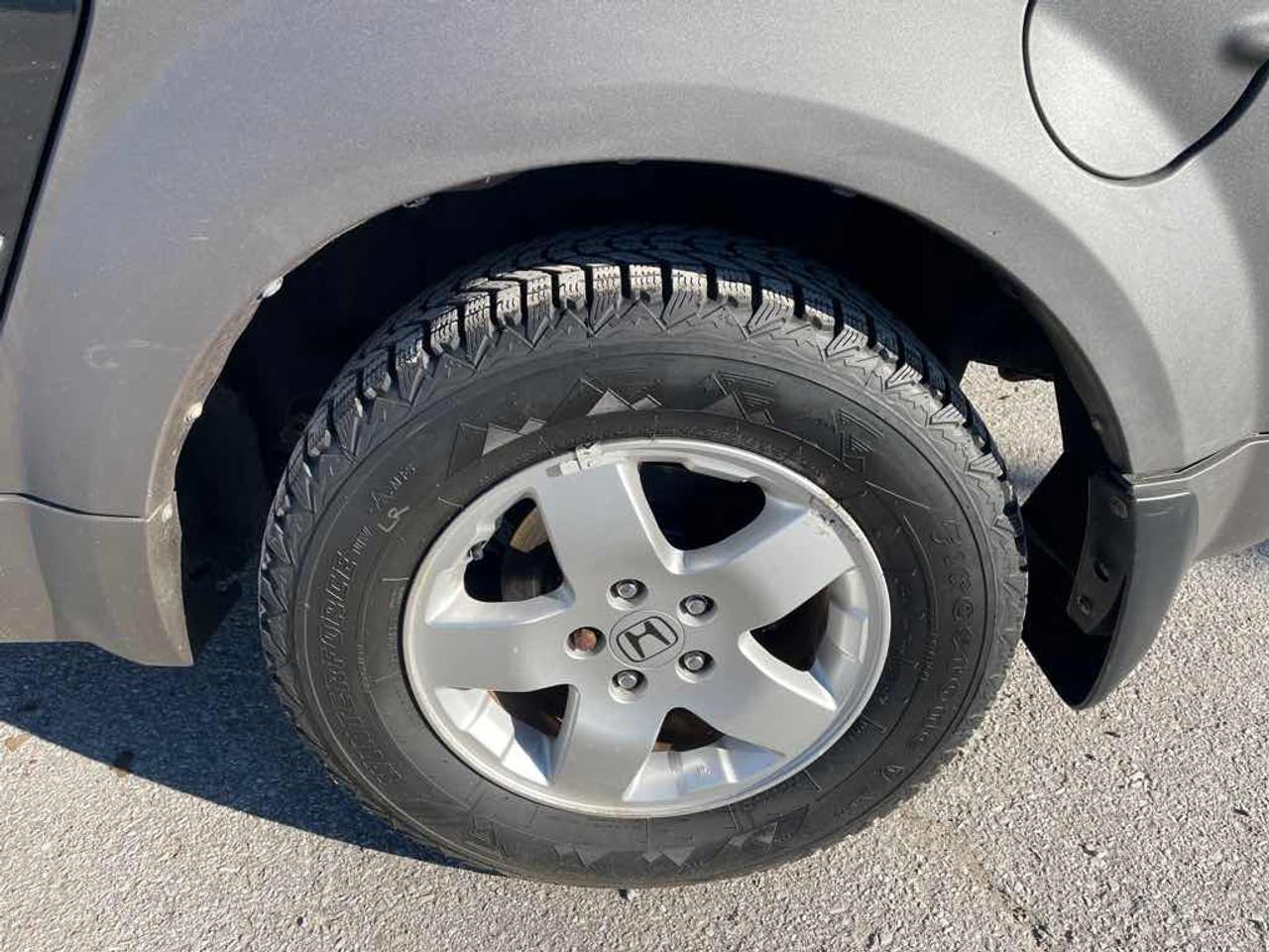 2003 Honda Element EX Photo