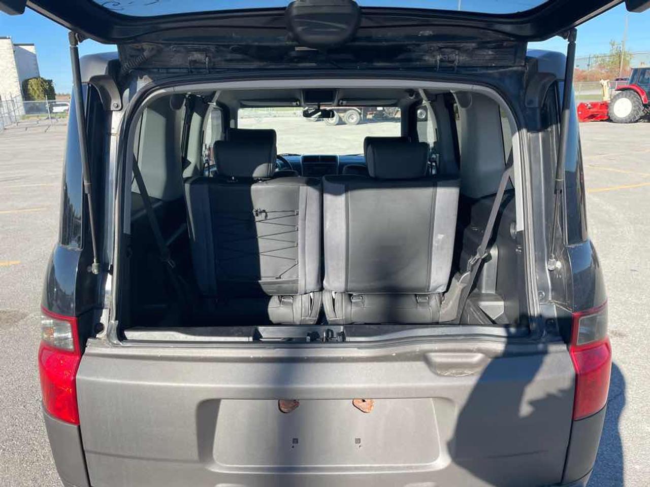 2003 Honda Element EX Photo