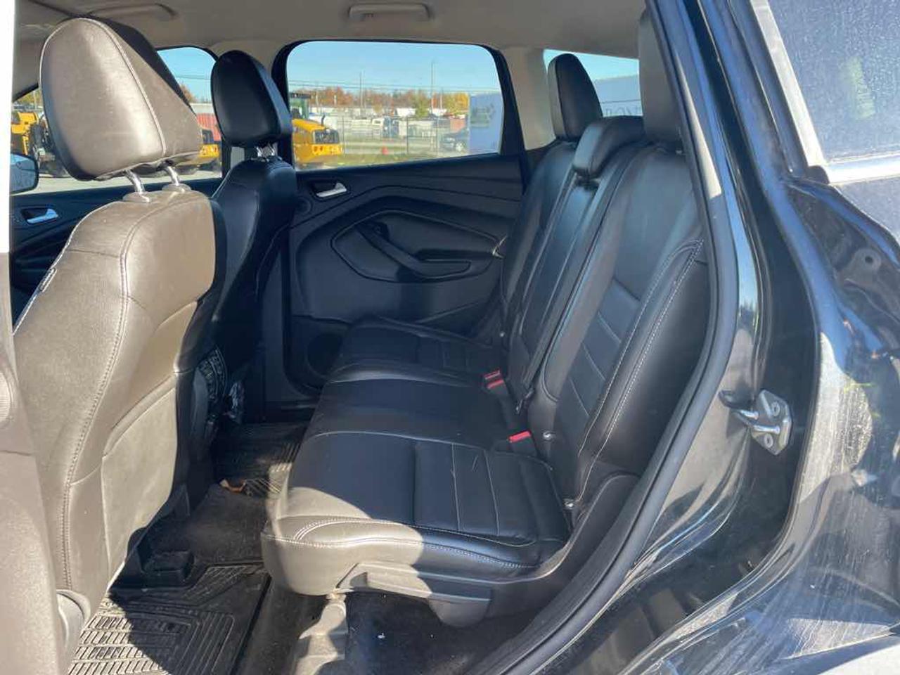 2015 Ford Escape SE Photo