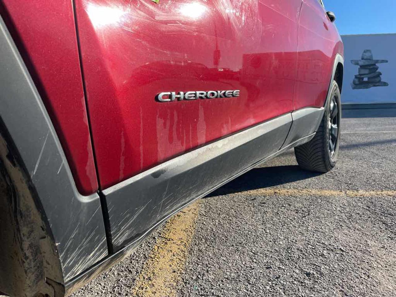 2014 Jeep Cherokee Sport Photo