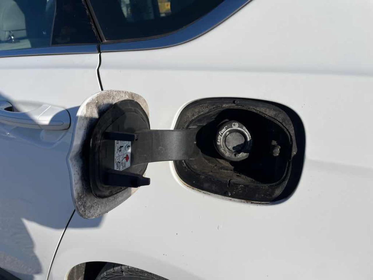 2013 Ford Fusion S - Photo #19