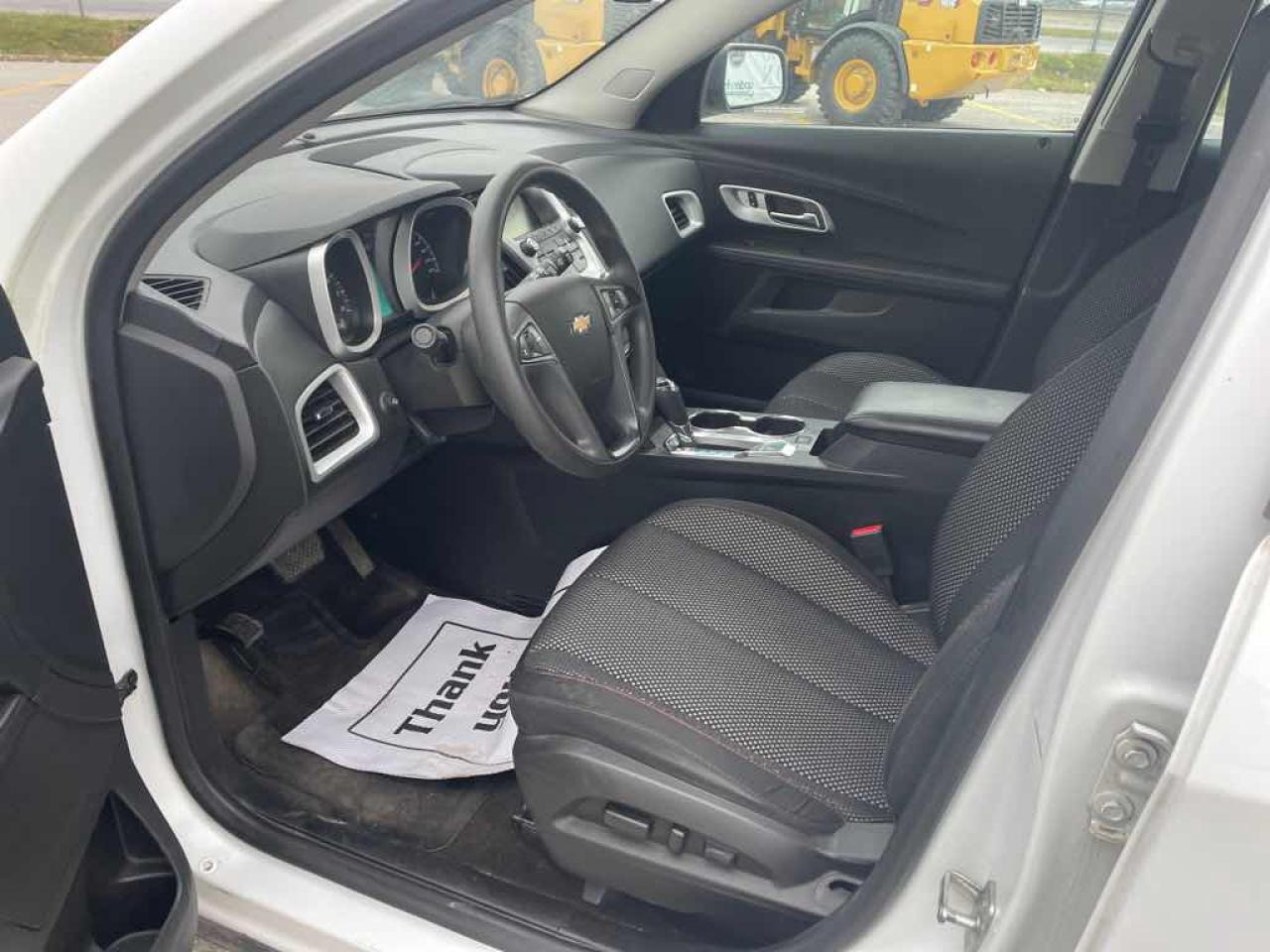 2016 Chevrolet Equinox LS Photo