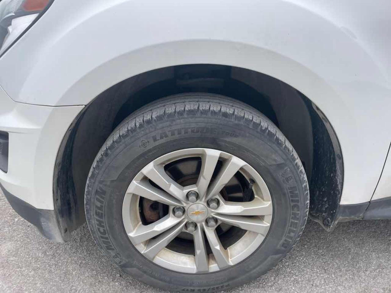 2016 Chevrolet Equinox LS - Photo #14