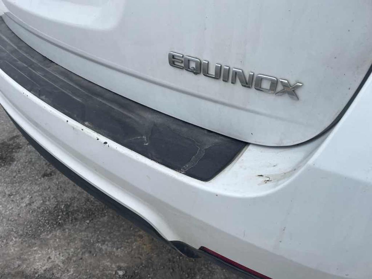 2016 Chevrolet Equinox LS Photo