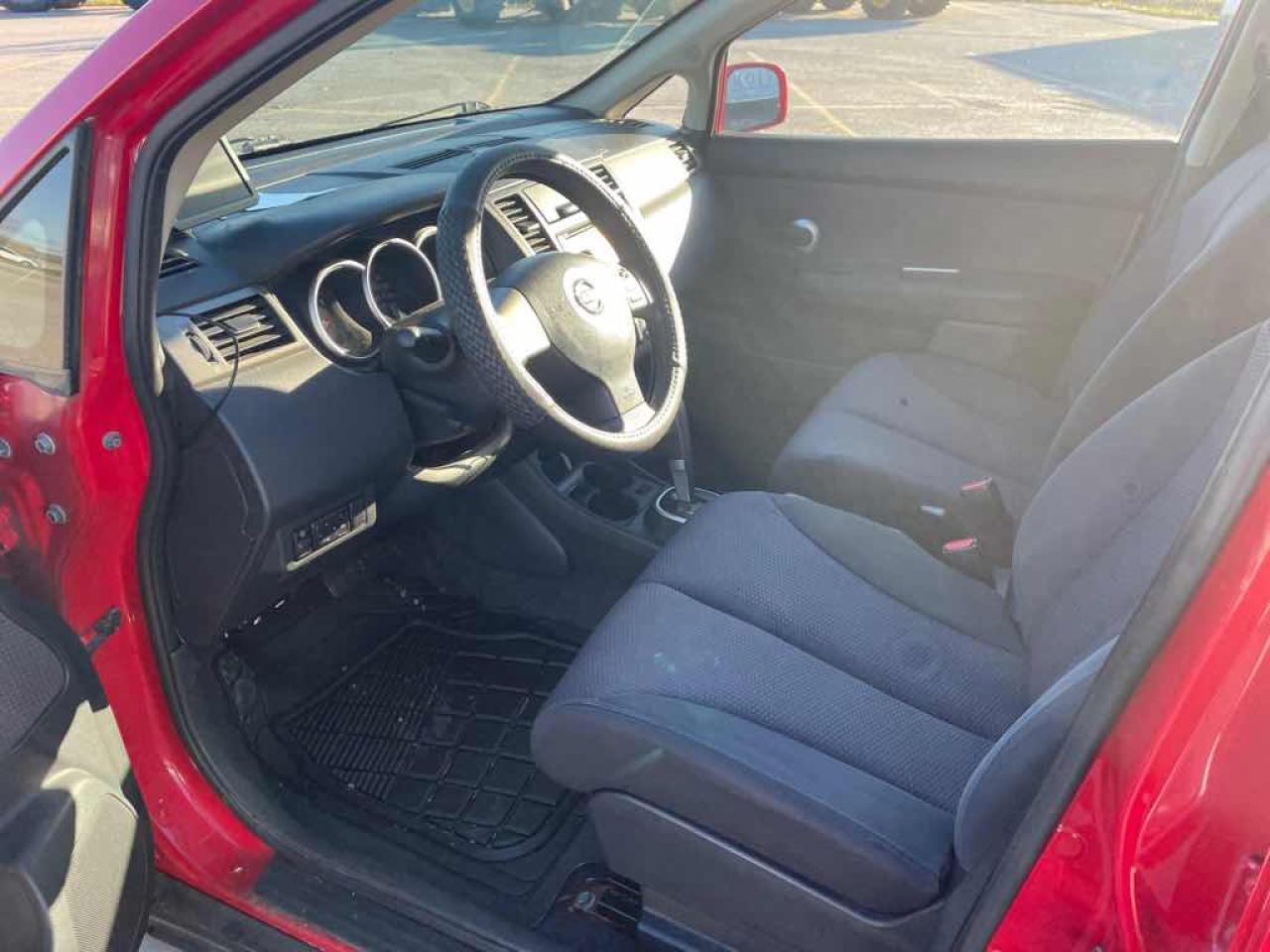 2008 Nissan Versa  - Photo #8