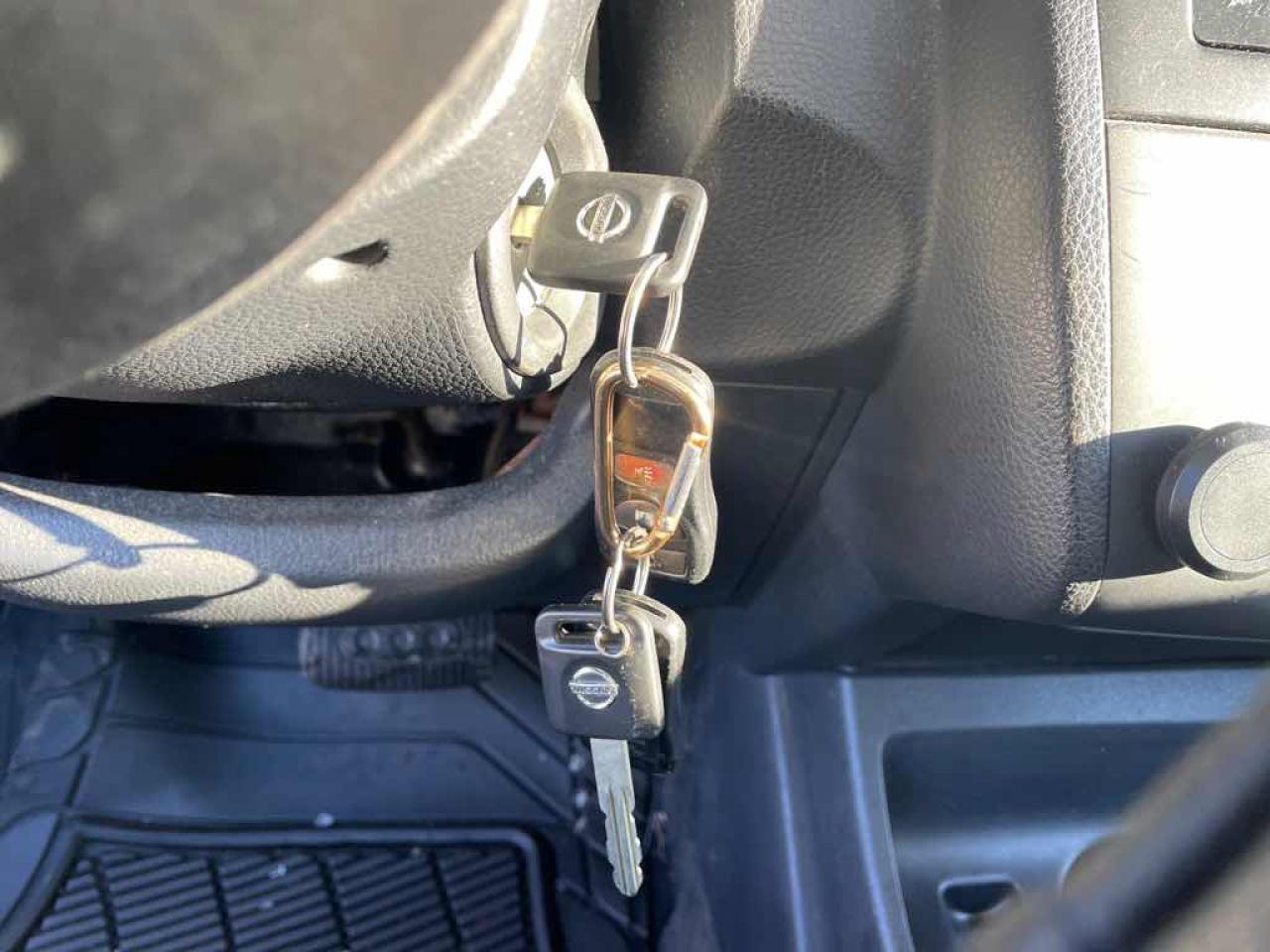 2008 Nissan Versa  - Photo #11