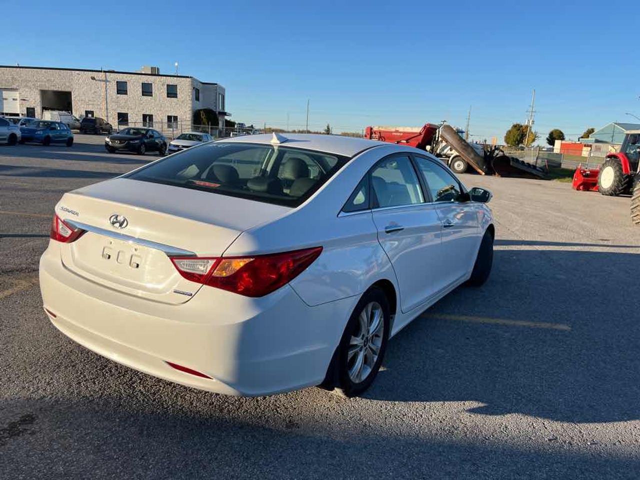 2013 Hyundai Sonata LIMITED Photo3