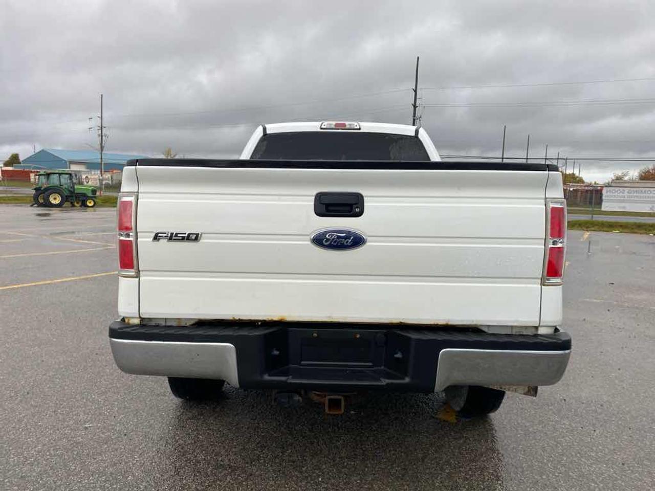 2013 Ford F-150 SUPERCREW Photo4