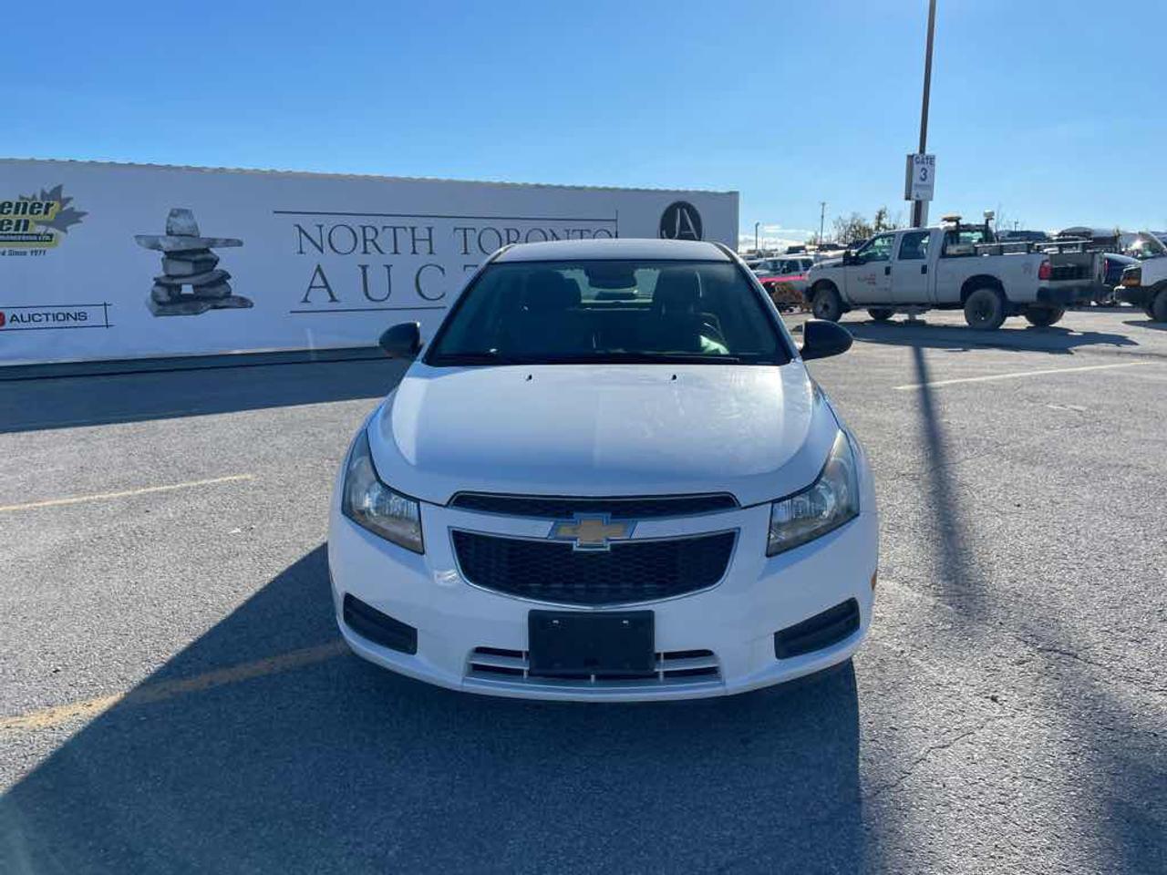 2014 Chevrolet Cruze LS Photo
