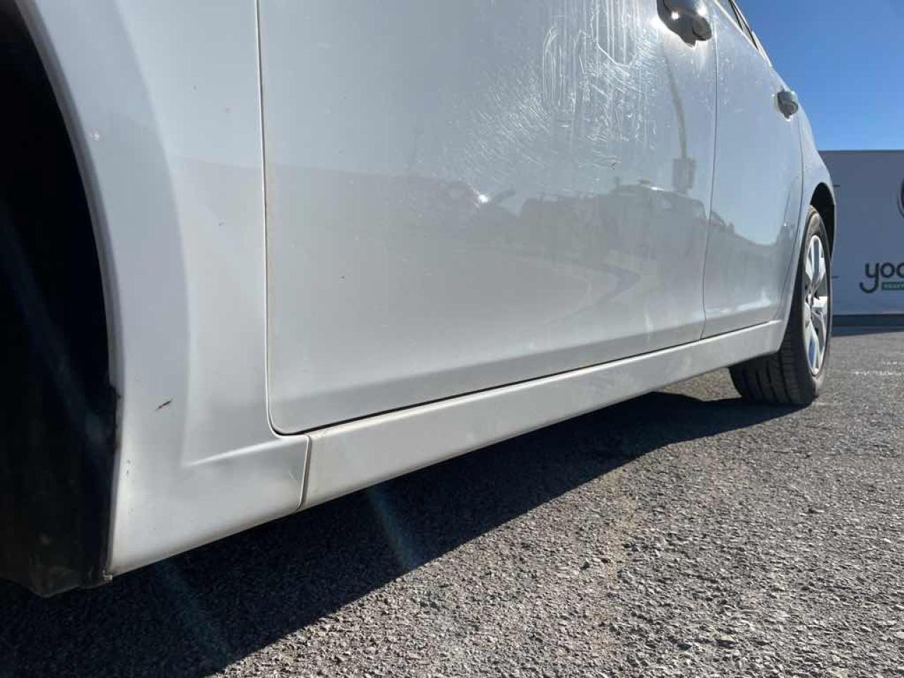 2014 Chevrolet Cruze LS - Photo #15