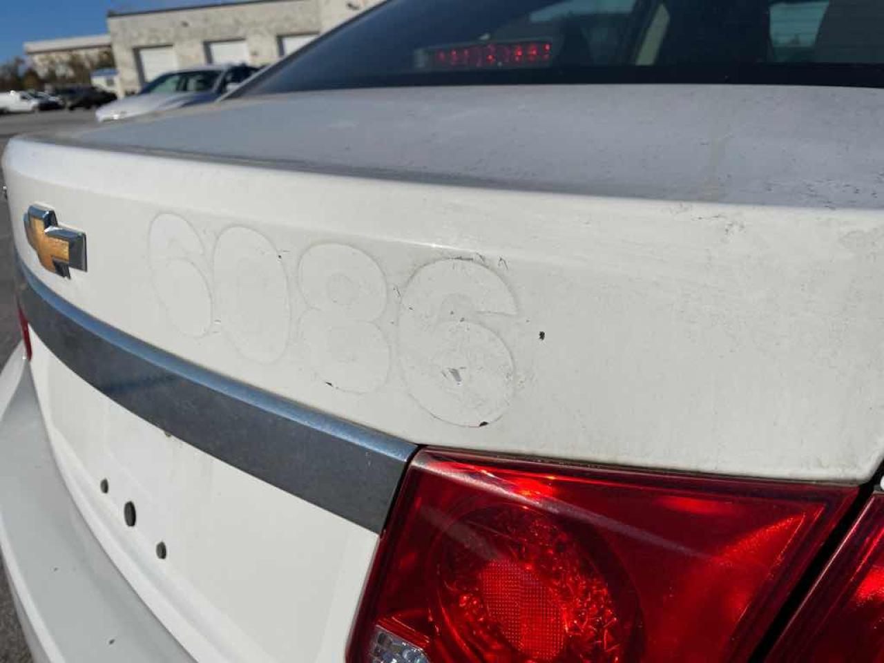 2014 Chevrolet Cruze LS - Photo #24