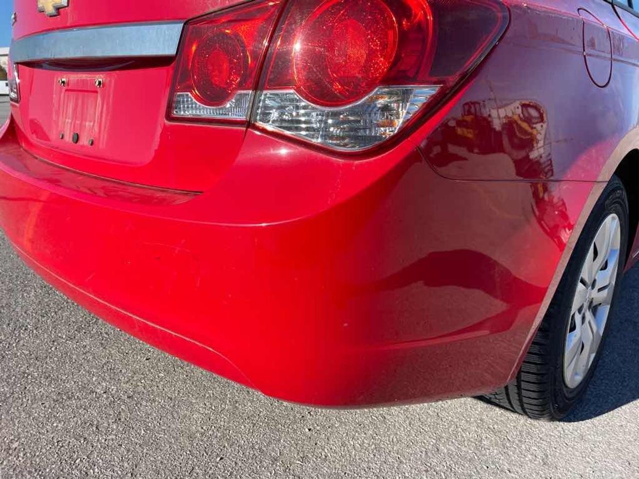 2014 Chevrolet Cruze LS Photo