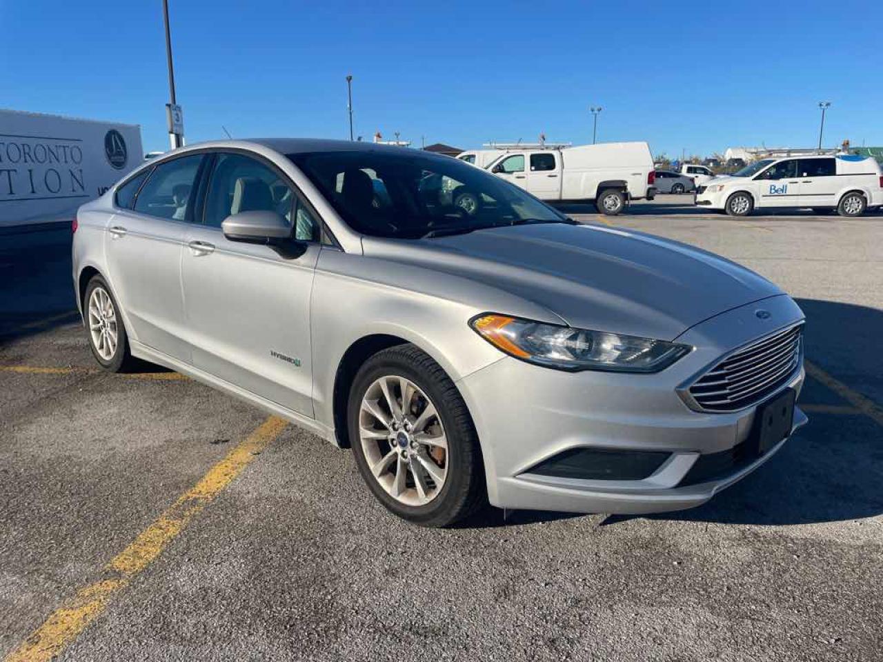 2017 Ford Fusion S Hybrid Photo2