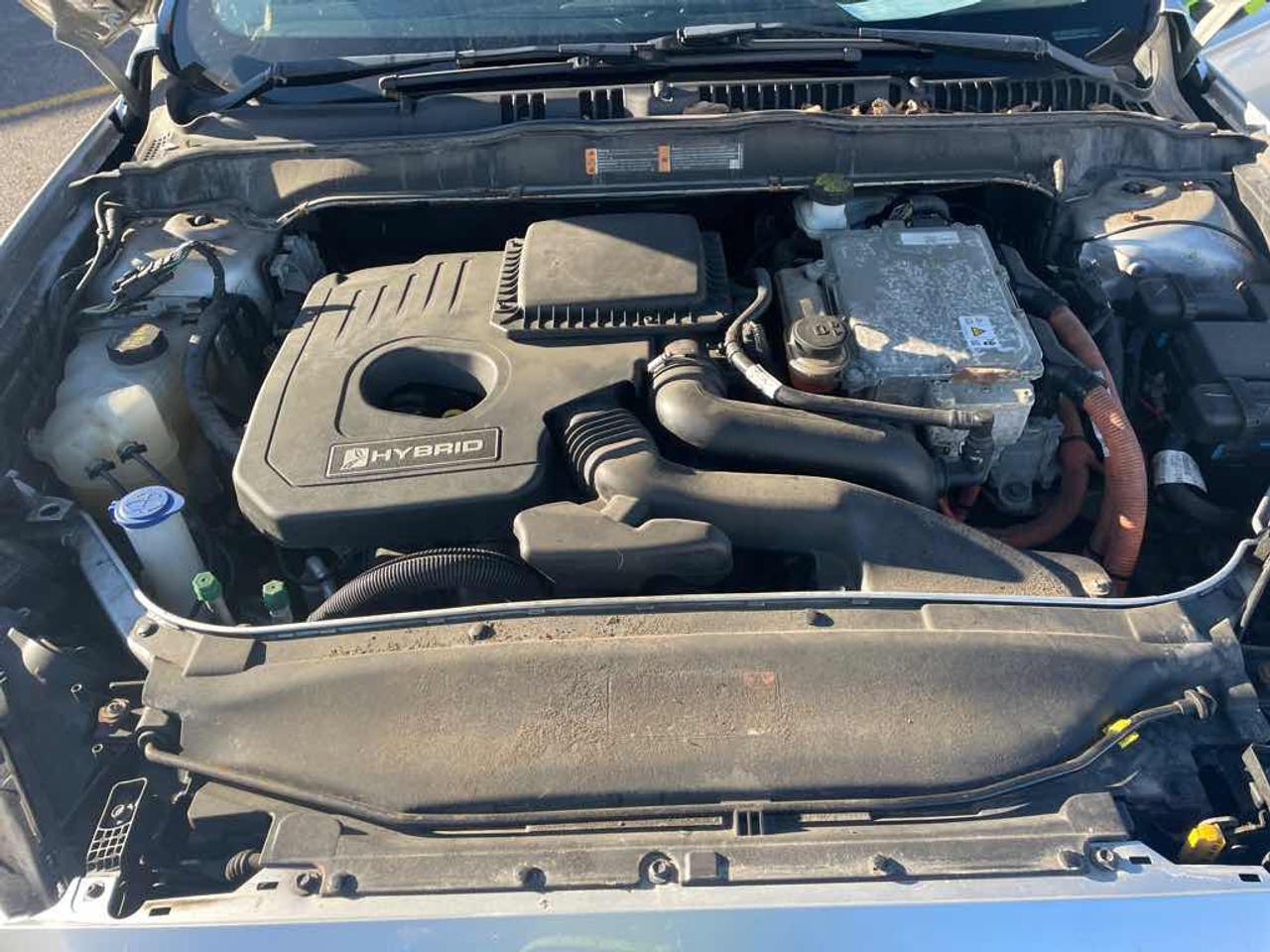 2017 Ford Fusion S Hybrid Photo