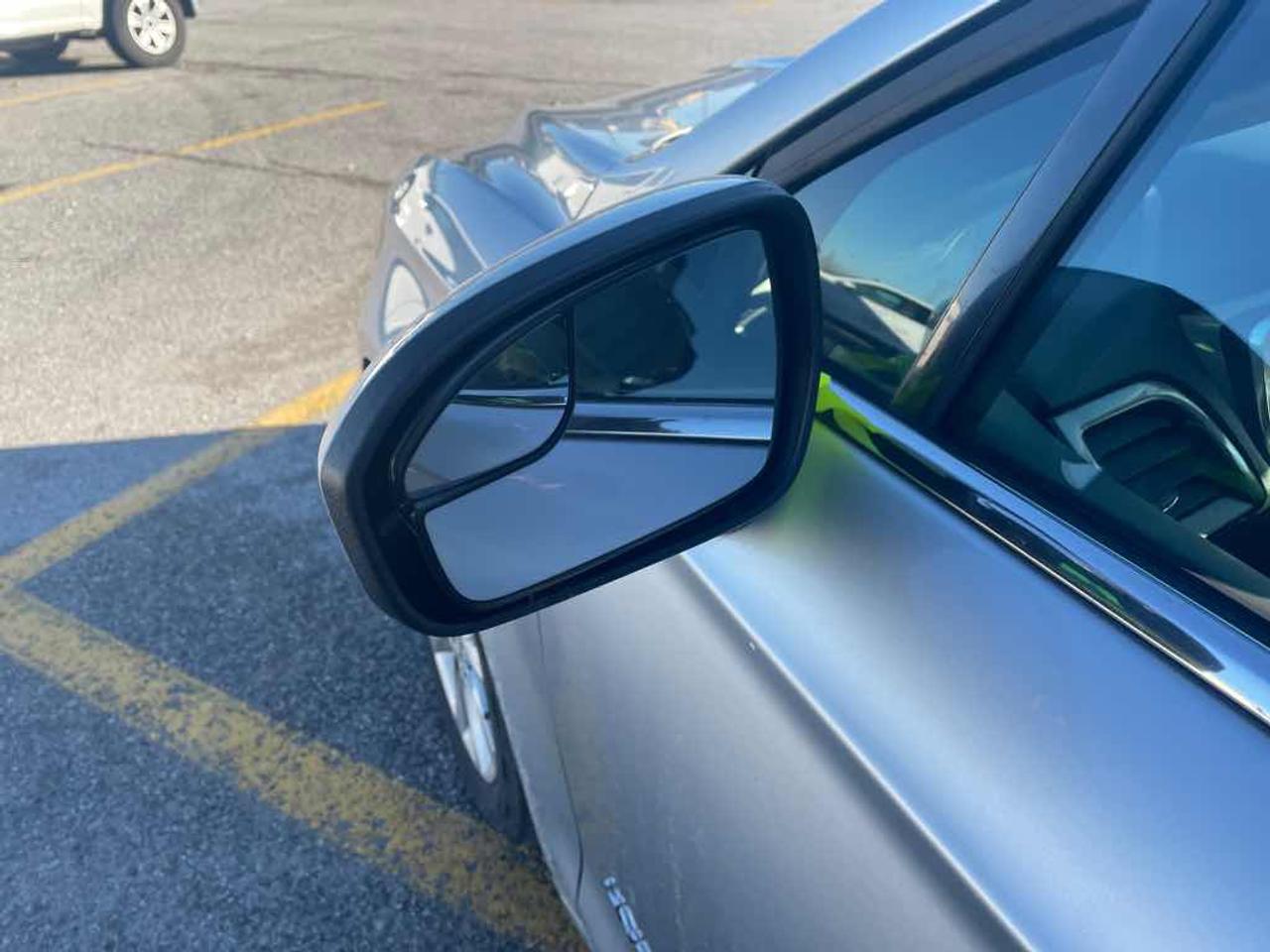 2017 Ford Fusion S Hybrid Photo