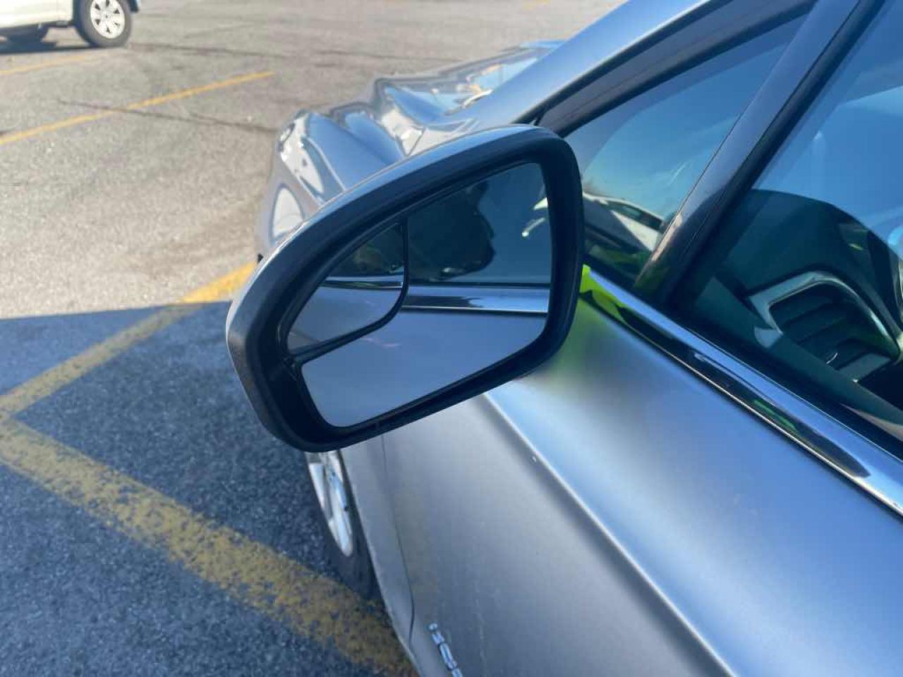 2017 Ford Fusion S Hybrid Photo